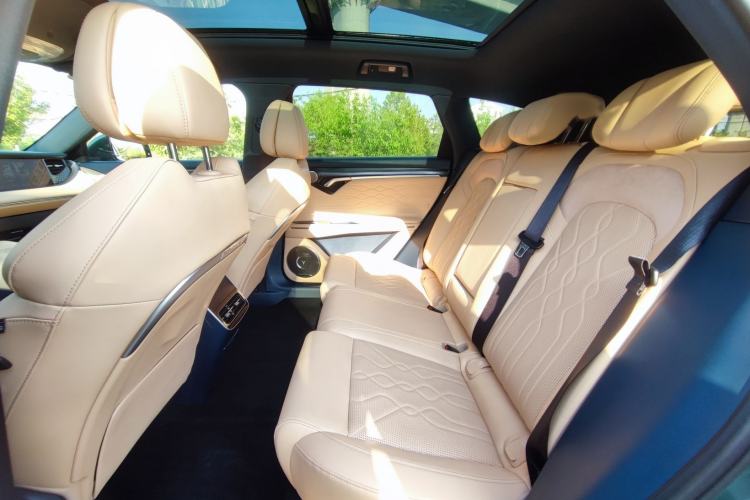Used VOYAH FREE 2024 Ultra-Long Range Intelligent Driving Version Interior 10