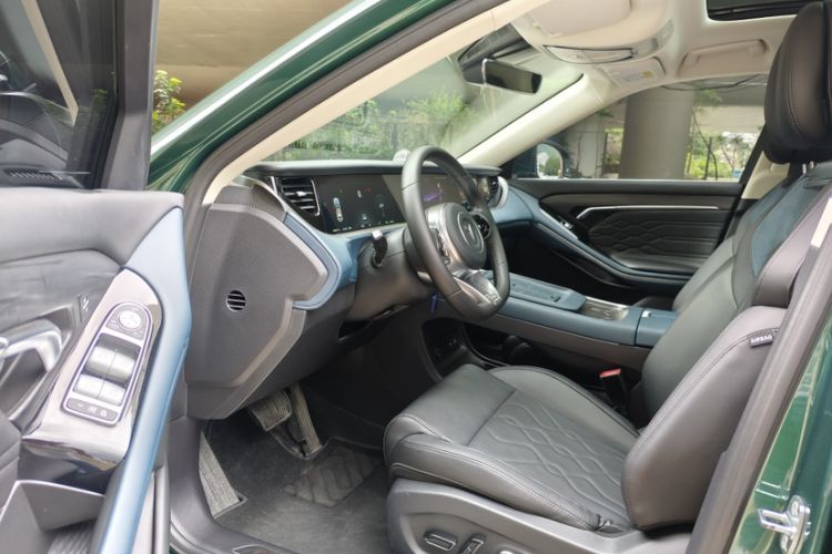Used VOYAH FREE 2024 Ultra-Long Range Intelligent Driving Version Interior 4