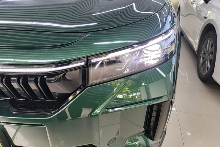 Used VOYAH FREE 2024 Ultra-Long Range Intelligent Driving Version Left Front Headlight