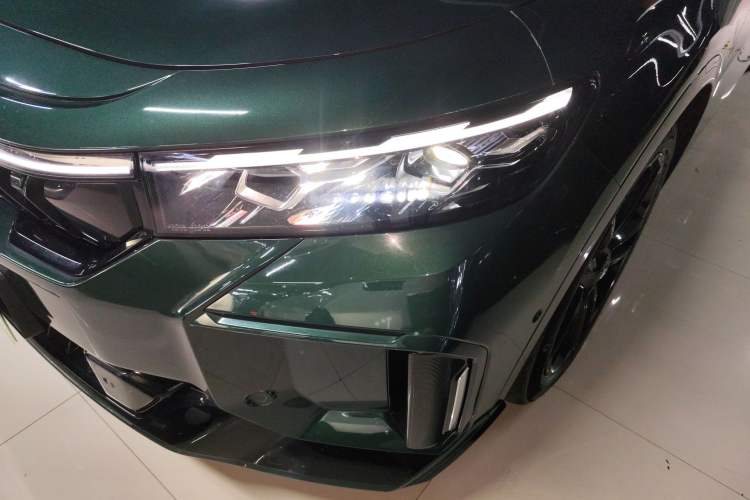 Used VOYAH FREE 2024 Ultra-Long Range Intelligent Driving Version Left Front Headlight