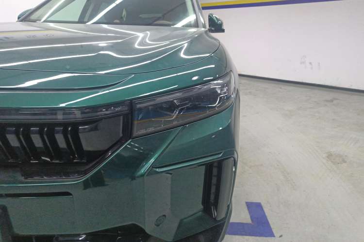 Used VOYAH FREE 2024 Ultra-Long Range Intelligent Driving Version Left Front Headlight