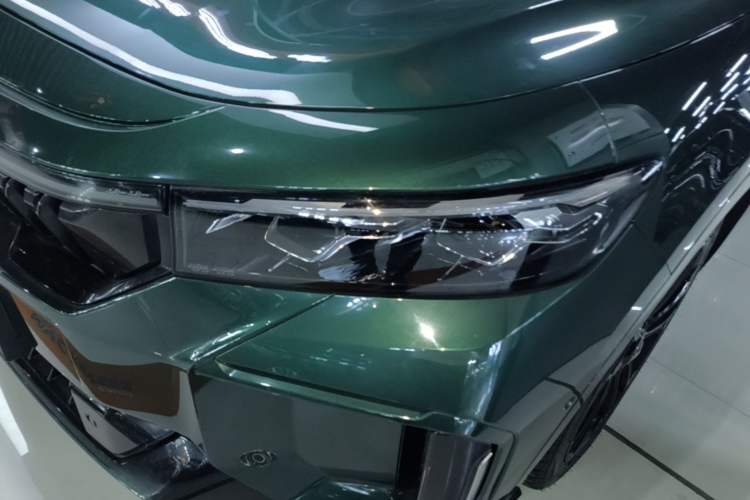 Used VOYAH FREE 2024 Ultra-Long Range Intelligent Driving Version Left Front Headlight