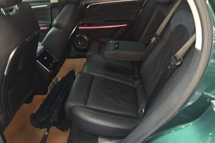 Used VOYAH FREE 2024 Ultra-Long Range Intelligent Driving Version Left Rear Seat