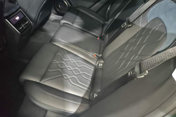 Used VOYAH FREE 2024 Ultra-Long Range Intelligent Driving Version Left Rear Seat