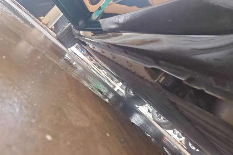Used VOYAH FREE 2024 Ultra-Long Range Intelligent Driving Version Left Side Sill