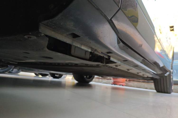 Used VOYAH FREE 2024 Ultra-Long Range Intelligent Driving Version Left Side Sill