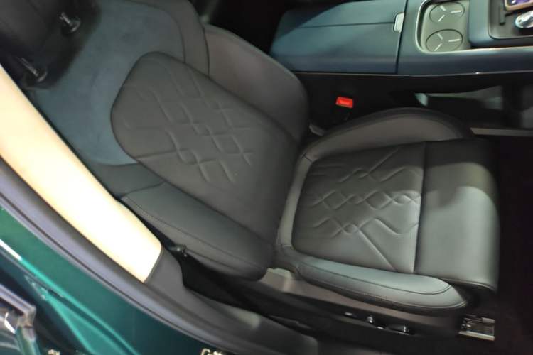 Used VOYAH FREE 2024 Ultra-Long Range Intelligent Driving Version Right Front Seat
