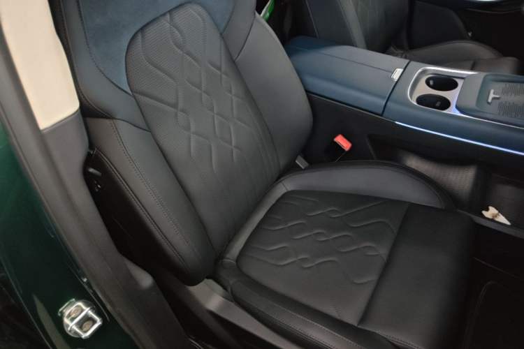 Used VOYAH FREE 2024 Ultra-Long Range Intelligent Driving Version Right Front Seat