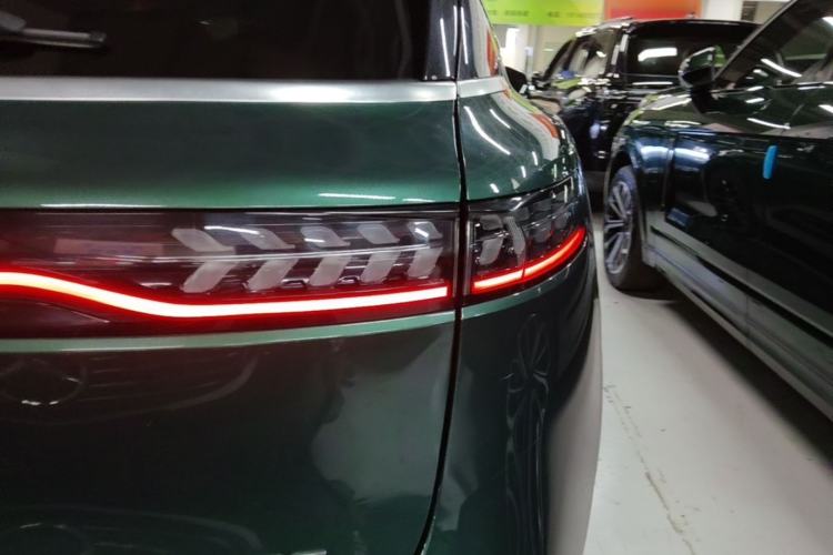 Used VOYAH FREE 2024 Ultra-Long Range Intelligent Driving Version Right Rear Taillight