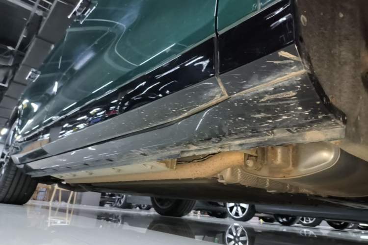 Used VOYAH FREE 2024 Ultra-Long Range Intelligent Driving Version Right Side Sill