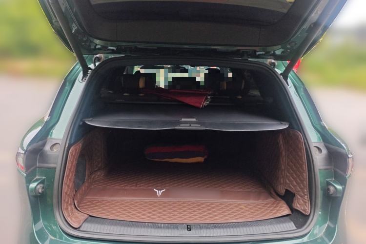 Used VOYAH FREE 2024 Ultra-Long Range Intelligent Driving Version Trunk