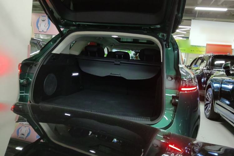 Used VOYAH FREE 2024 Ultra-Long Range Intelligent Driving Version Trunk