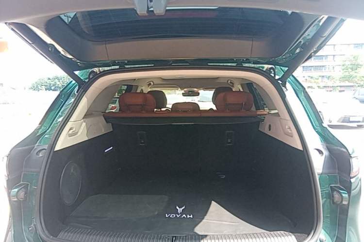 Used VOYAH FREE 2024 Ultra-Long Range Intelligent Driving Version Trunk