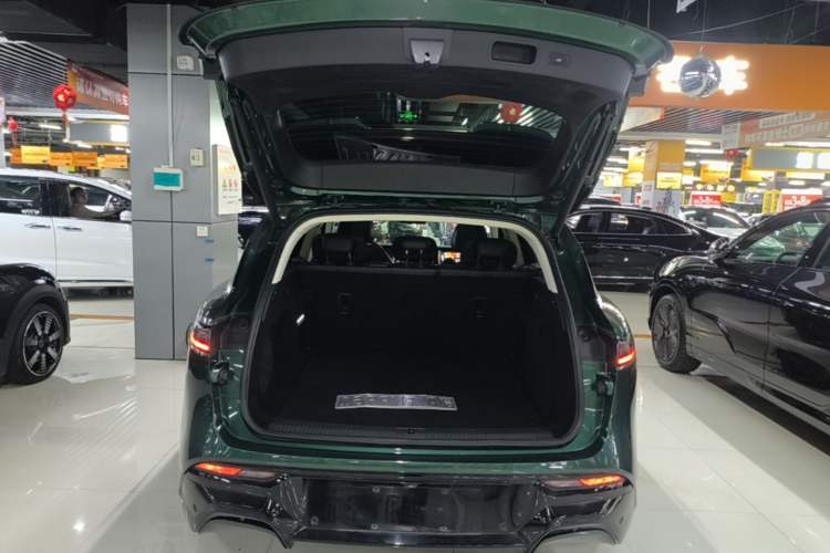 Used VOYAH FREE 2024 Ultra-Long Range Intelligent Driving Version Trunk
