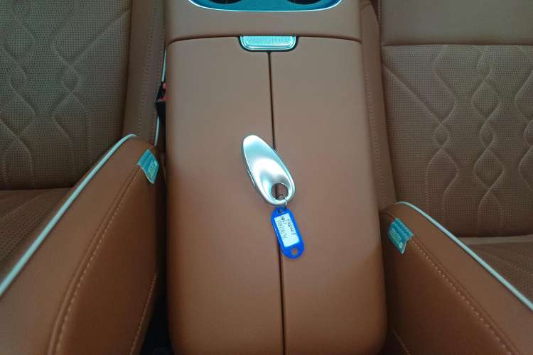 Used VOYAH FREE 2024 Ultra-Long Range Intelligent Driving Version Vehicle Key