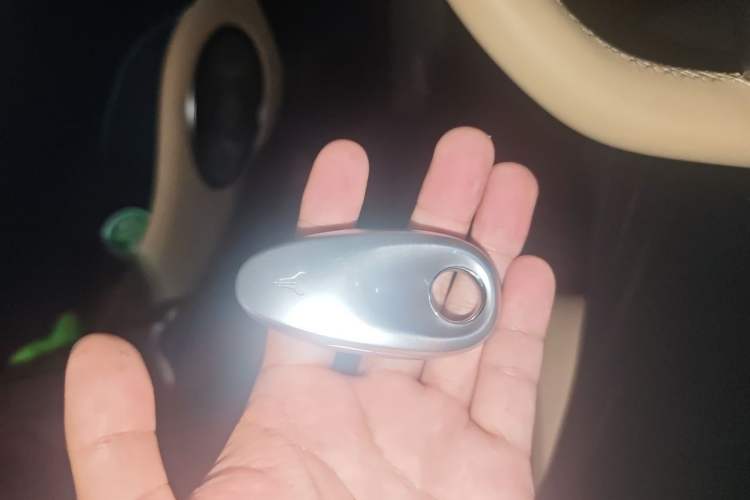Used VOYAH FREE 2024 Ultra-Long Range Intelligent Driving Version Vehicle Key
