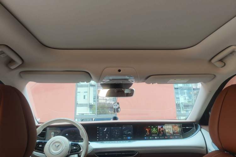 Used VOYAH FREE 2024 Ultra-Long Range Intelligent Driving Version Headliner