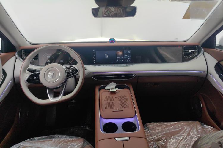 Used VOYAH FREE 2024 Ultra-Long Range Intelligent Driving Version Center Console
