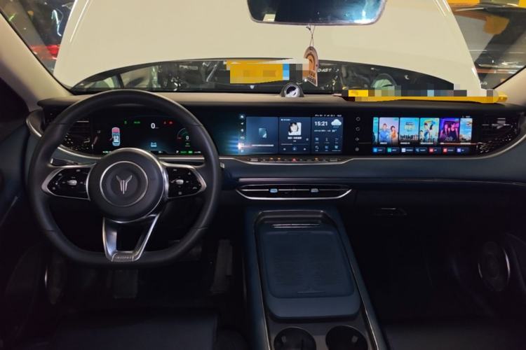Used VOYAH FREE 2024 Ultra-Long Range Intelligent Driving Version Center Console
