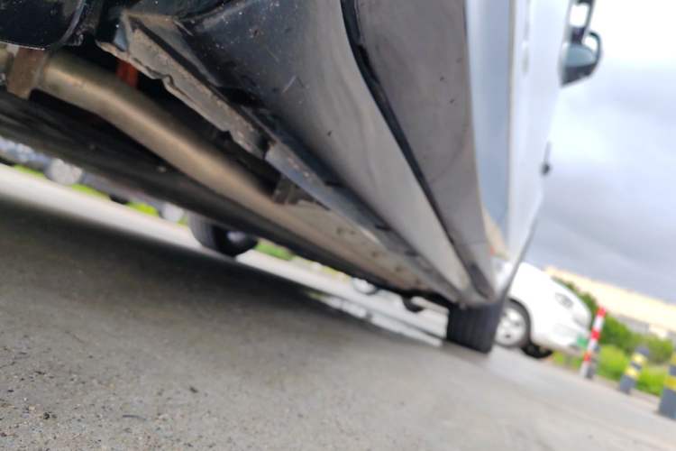 Used VOYAH FREE 2024 Ultra-Long Range Intelligent Driving Version Chassis Rear Right