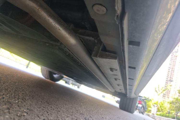 Used VOYAH FREE 2024 Ultra-Long Range Intelligent Driving Version Chassis Rear Right