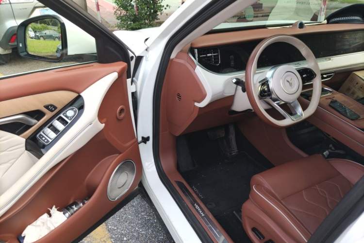 Used VOYAH FREE 2024 Ultra-Long Range Intelligent Driving Version Driver Seat