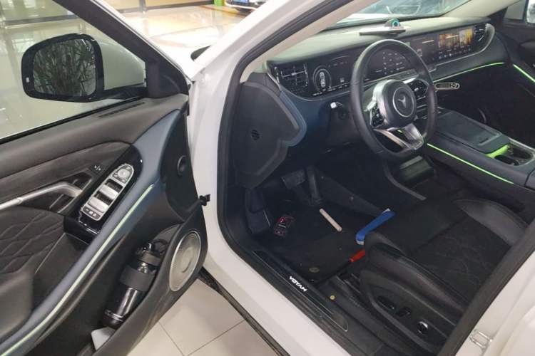 Used VOYAH FREE 2024 Ultra-Long Range Intelligent Driving Version Driver Seat