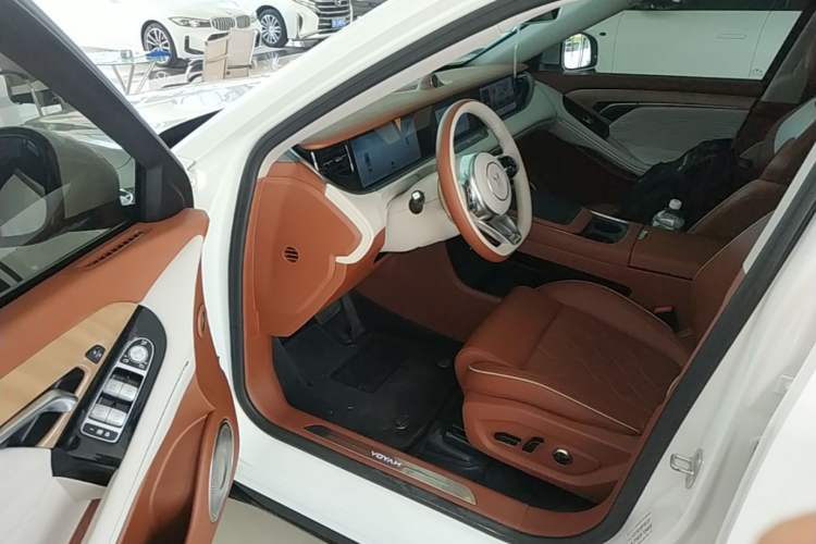 Used VOYAH FREE 2024 Ultra-Long Range Intelligent Driving Version Driver Seat