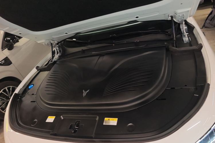 Used VOYAH FREE 2024 Ultra-Long Range Intelligent Driving Version Engine Bay