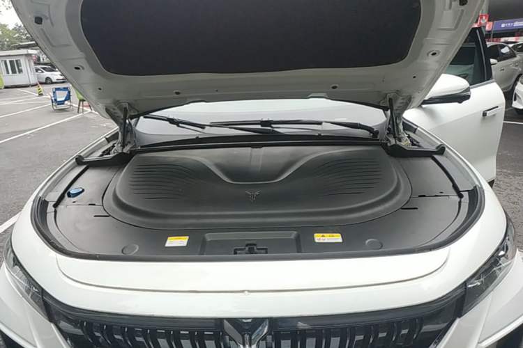 Used VOYAH FREE 2024 Ultra-Long Range Intelligent Driving Version Engine Bay