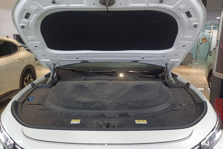 Used VOYAH FREE 2024 Ultra-Long Range Intelligent Driving Version Engine Bay