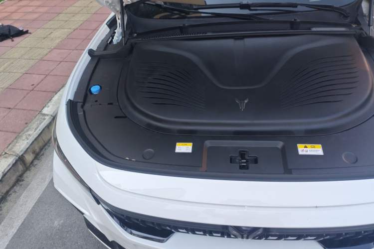 Used VOYAH FREE 2024 Ultra-Long Range Intelligent Driving Version Engine Bay Right