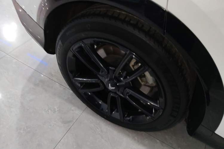 Used VOYAH FREE 2024 Ultra-Long Range Intelligent Driving Version Exterior 5
