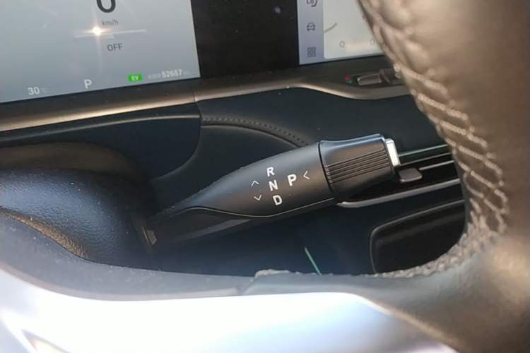 Used VOYAH FREE 2024 Ultra-Long Range Intelligent Driving Version Gear Lever