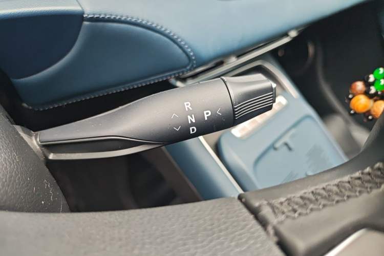 Used VOYAH FREE 2024 Ultra-Long Range Intelligent Driving Version Gear Lever