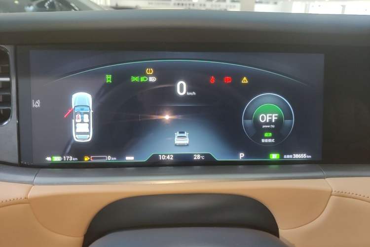 Used VOYAH FREE 2024 Ultra-Long Range Intelligent Driving Version Instrument Cluster