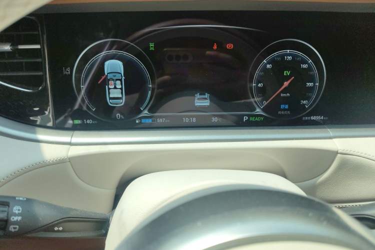 Used VOYAH FREE 2024 Ultra-Long Range Intelligent Driving Version Instrument Cluster