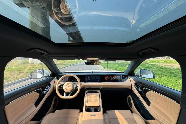 Used VOYAH FREE 2024 Ultra-Long Range Intelligent Driving Version Interior 2