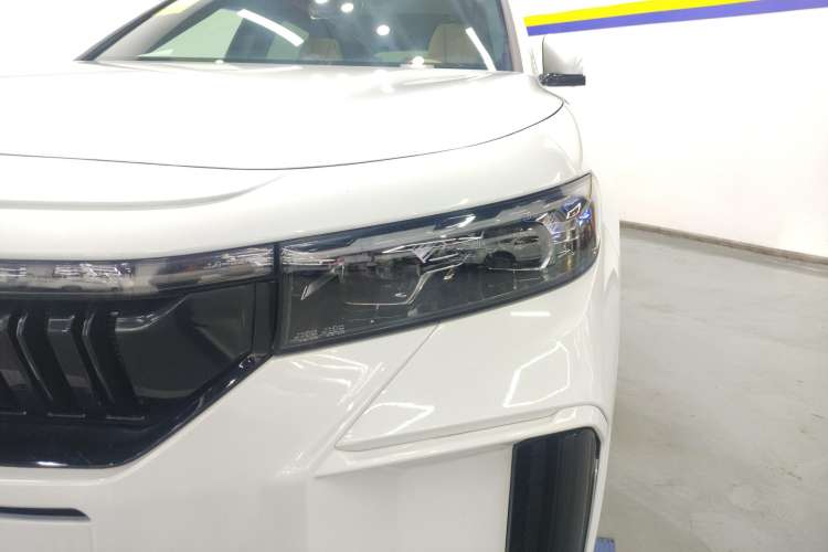 Used VOYAH FREE 2024 Ultra-Long Range Intelligent Driving Version Left Front Headlight