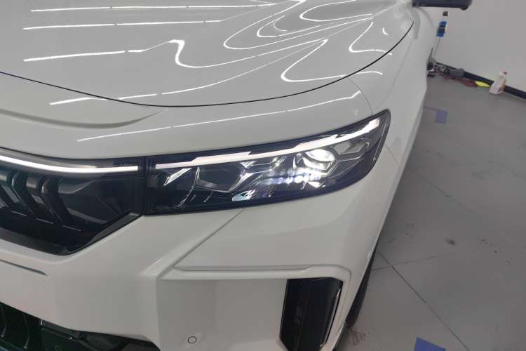 Used VOYAH FREE 2024 Ultra-Long Range Intelligent Driving Version Left Front Headlight