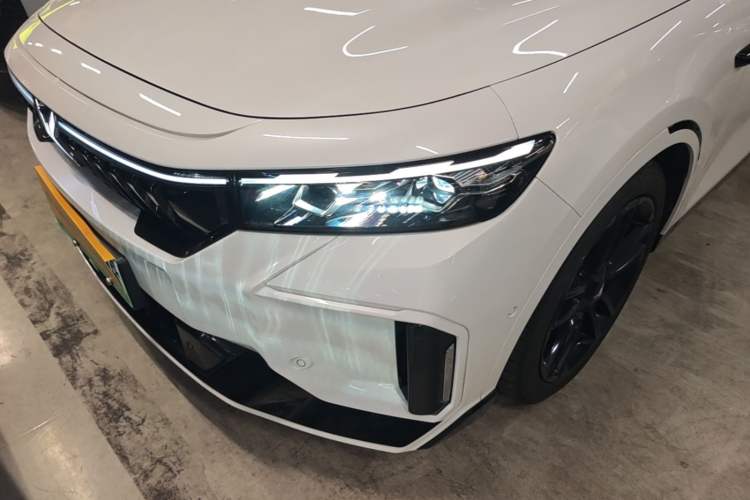 Used VOYAH FREE 2024 Ultra-Long Range Intelligent Driving Version Left Front Headlight