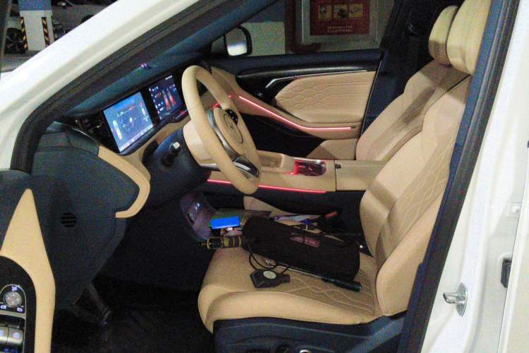 Used VOYAH FREE 2024 Ultra-Long Range Intelligent Driving Version Left Front Seat