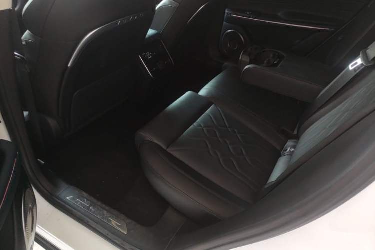 Used VOYAH FREE 2024 Ultra-Long Range Intelligent Driving Version Left Rear Seat