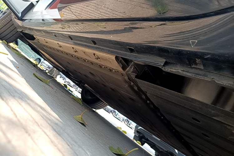 Used VOYAH FREE 2024 Ultra-Long Range Intelligent Driving Version Left Side Sill