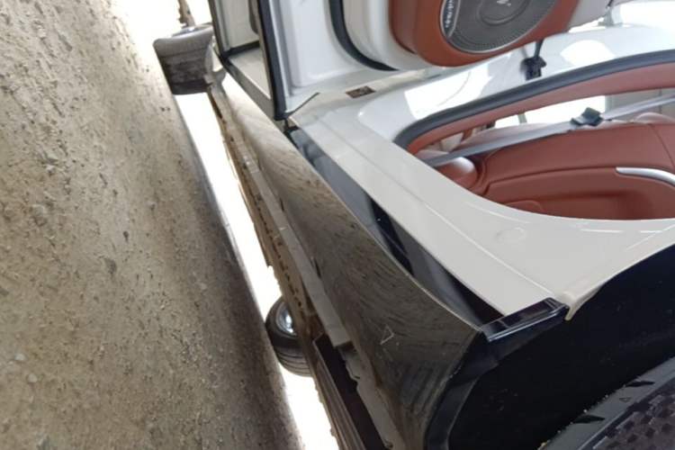 Used VOYAH FREE 2024 Ultra-Long Range Intelligent Driving Version Left Side Sill
