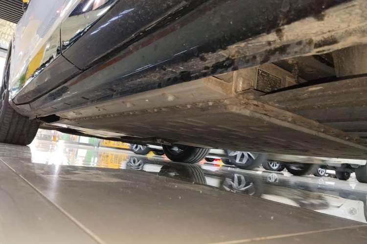 Used VOYAH FREE 2024 Ultra-Long Range Intelligent Driving Version Left Side Sill
