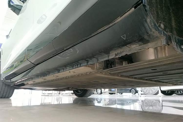 Used VOYAH FREE 2024 Ultra-Long Range Intelligent Driving Version Left Side Sill
