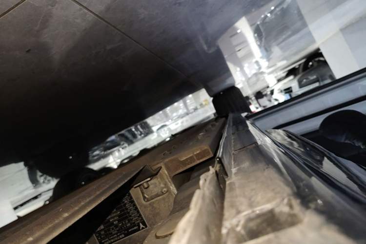 Used VOYAH FREE 2024 Ultra-Long Range Intelligent Driving Version Left Side Sill