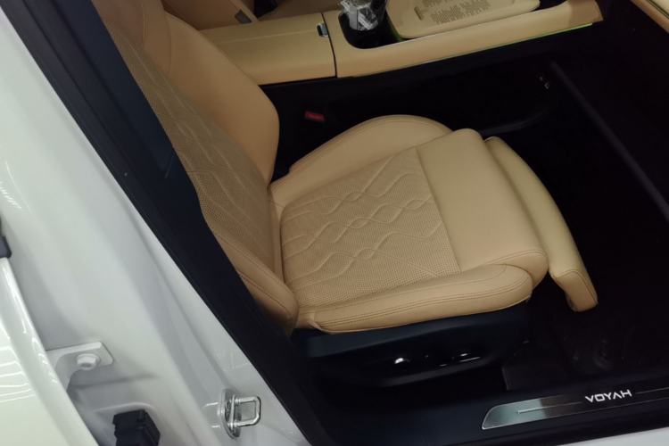 Used VOYAH FREE 2024 Ultra-Long Range Intelligent Driving Version Right Front Seat