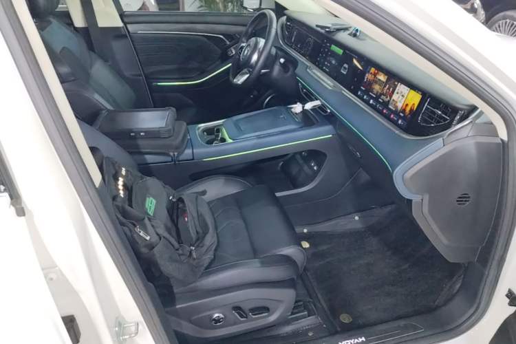 Used VOYAH FREE 2024 Ultra-Long Range Intelligent Driving Version Right Front Seat